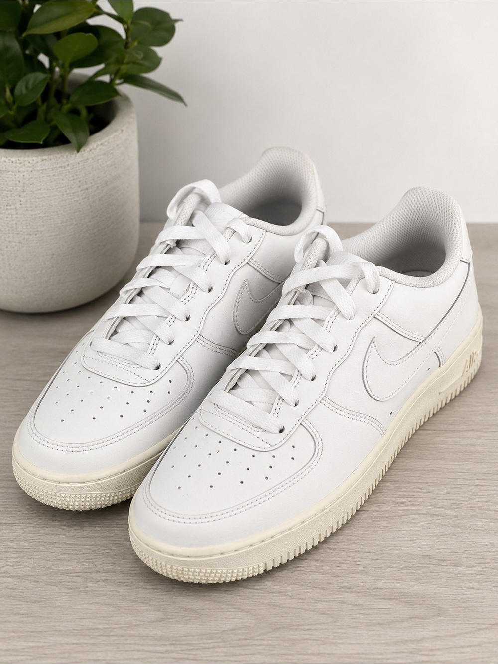 Nike Air Force 1 Low – White | Boys Size 7Y (Women’s 8.5) | Excellent Condition